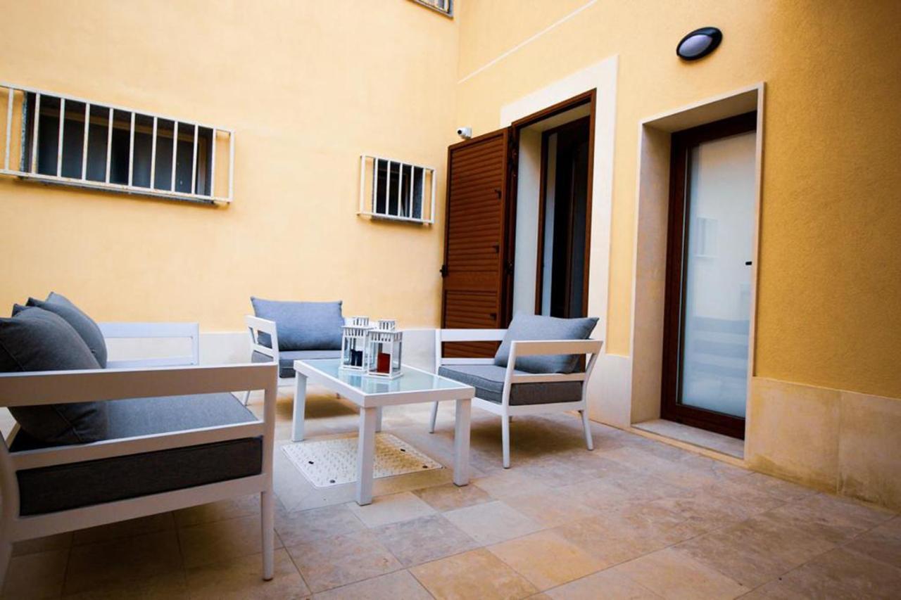 נוטו Hotel Porta Reale מראה חיצוני תמונה